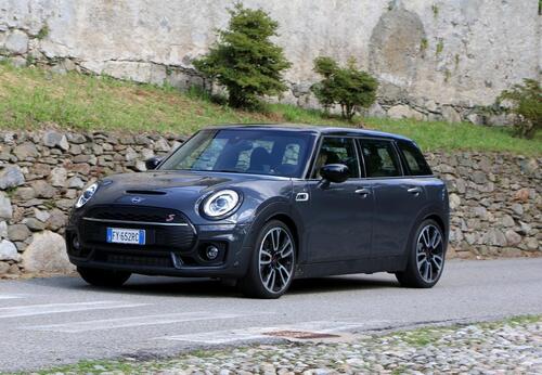 CLUBMAN Cooper Yours DCT automatica