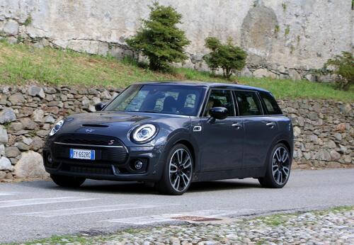 CLUBMAN Cooper Yours DCT automatica